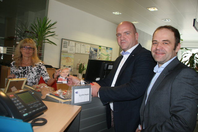 Roswitha Doppler, Markus Wieser und Günter Kraft beim Besuch im Tullner AMS. | Foto: Zeiler