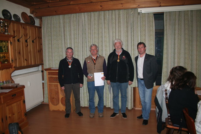 LP 2. Otto Lederle, Stadtmeister Franz Oberdanner, 3. Arno Gufler