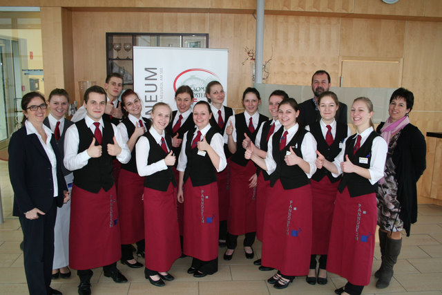 Die SchülerInnen zeigten ihr Wissen in Sachen Wein. | Foto: Pannoneum