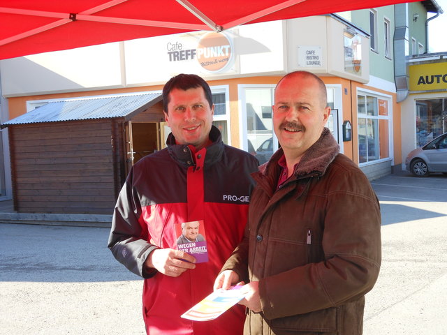 FSG-Vorsitzender Franz Rauscher und AK-Rat Ewald Baumann freuen sich über den Wahlsieg. | Foto: Foto: privat