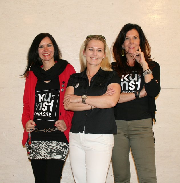 Alexandra Rangger, Kulturreferentin Sandra Friedl-Dablander, Gabriella Schatz