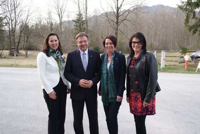 Barbara Schennach, Günther Platter, Sonja Ledl-Rossmann und Elisabeth Pfurtscheller kamen nach Musau.