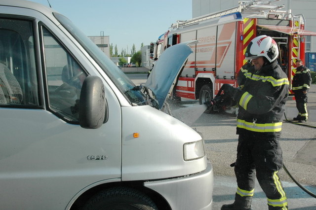 Michael Biegler / Freiwillige Feuerwehr Wiener Neudorf