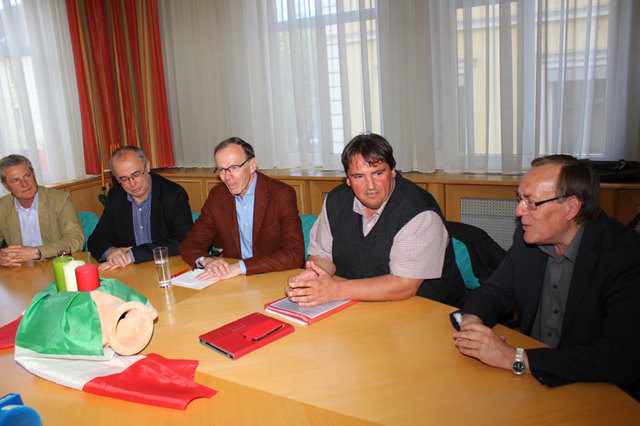 Werner Kristandl, Karl Petinger, Eugen Freund, Beppo Muchitsch und Ernst Meixner in Voitsberg | Foto: Cescutti
