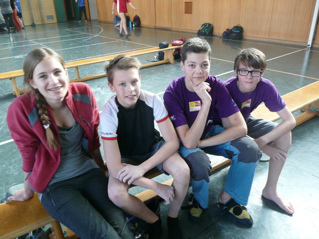 Die Klettertalente des Imster Gymnasiums: V.l.n.r. Lena Lanbach, Moritz Krißmer, Hanno Tschiderer und Noah Hanel. | Foto: Foto: BRG Imst