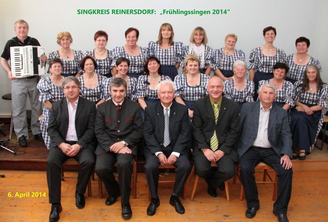 Der Singkreis überließ die erste Reihe den Ehrengästen. | Foto: ÖVP