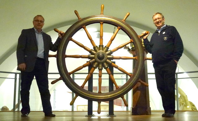 Recherchearbeit: Christian Haidinger und Gerhard Nagy im Marinesaal des Heeresgeschichtlichen Museums. | Foto: YCBS