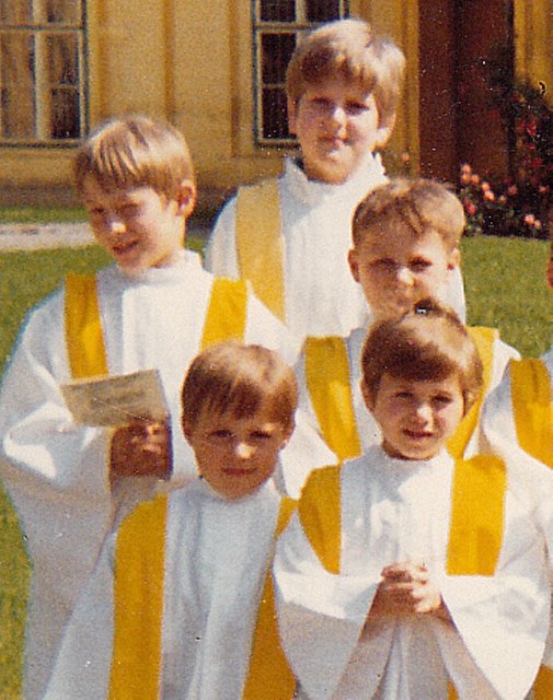 Dr. Rachlè als Ministrant (2. Reihe  rechts)