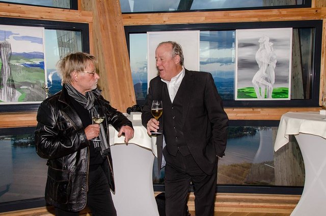 Bürgermeister von Keutschach am See, Gerhard Oleschko (rechts) im Smalltalk