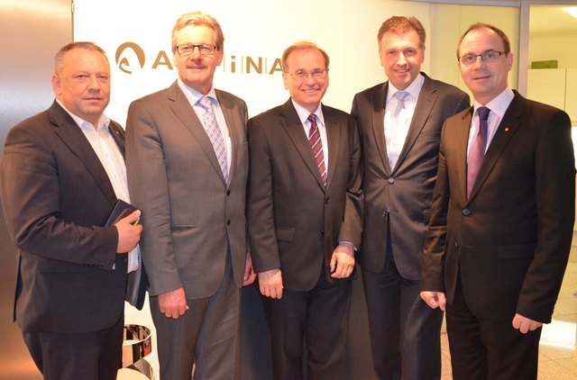 Einig in Sachen S 7 (von links): ÖVP-Klubobmann Rudolf Strommer, LAbg. Helmut Sampt, Alois Schedl, Klaus Schierhackl, Franz Steindl | Foto: Büro Steindl