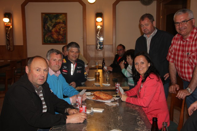 Norbert Wind, Adalbert Parapatits, Vbgm. Joachim Radics, Landesrätin Mag. Michaela Resetar, Raimund Habetler (stehend), Josef Koller (stehend), Renate Cserer und Ronald Wild | Foto: Büro Resetar