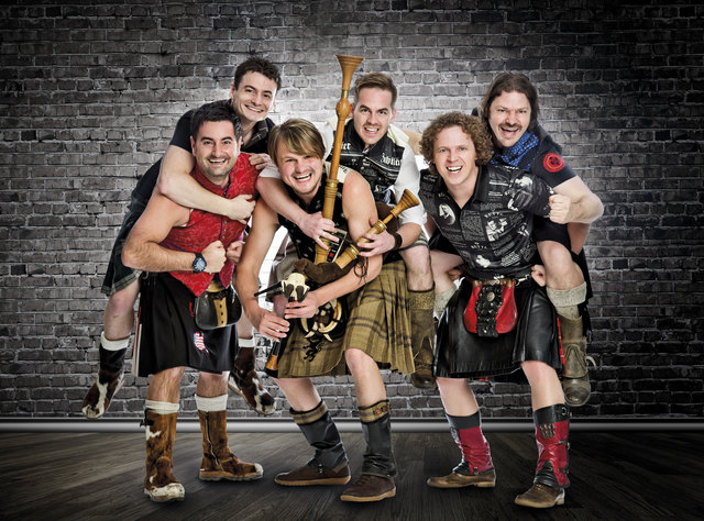 "Die Lauser" spielen beim Defta-Ball in der Gröbminger Kulturhalle auf. | Foto: Teresa Rothwangl