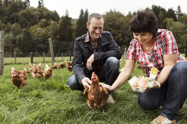 Karin und Gottfried vom Biohof Enn in Leogang sind echte Aushängeschilder was Regionalität betrifft. | Foto: Saalfelden Leogang