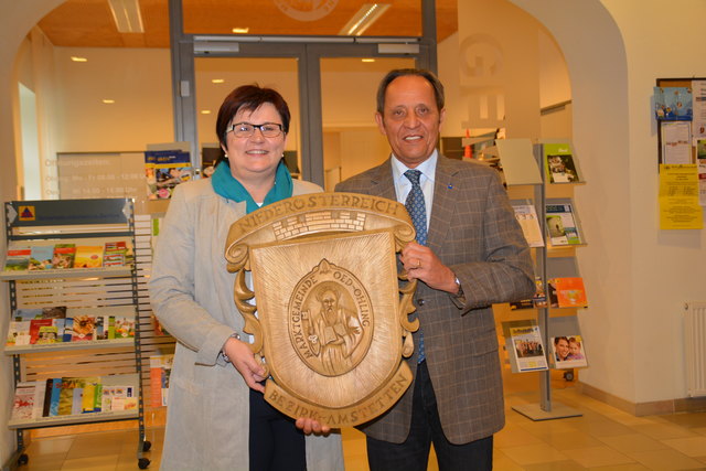 Landtagsabgeordnete Michaela Hinterholzer übernimmt das Amt von Josef Dirnberger.