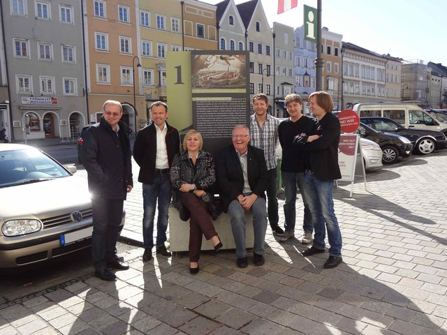 Der neu gewählte Vorstand des Braunauer Tourismusverbandes. | Foto: Tourismus