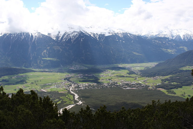 Blick hinunter nach Obermieming