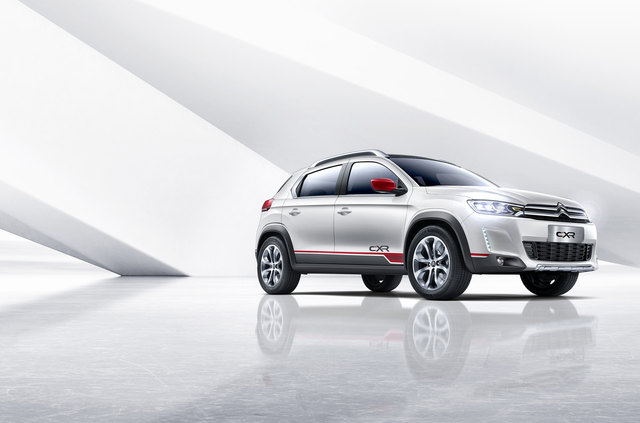 Das Citroën C-XR Concept wird in Peking präsentiert. Es will Robustheit mit Eleganz verbinden. Citroën