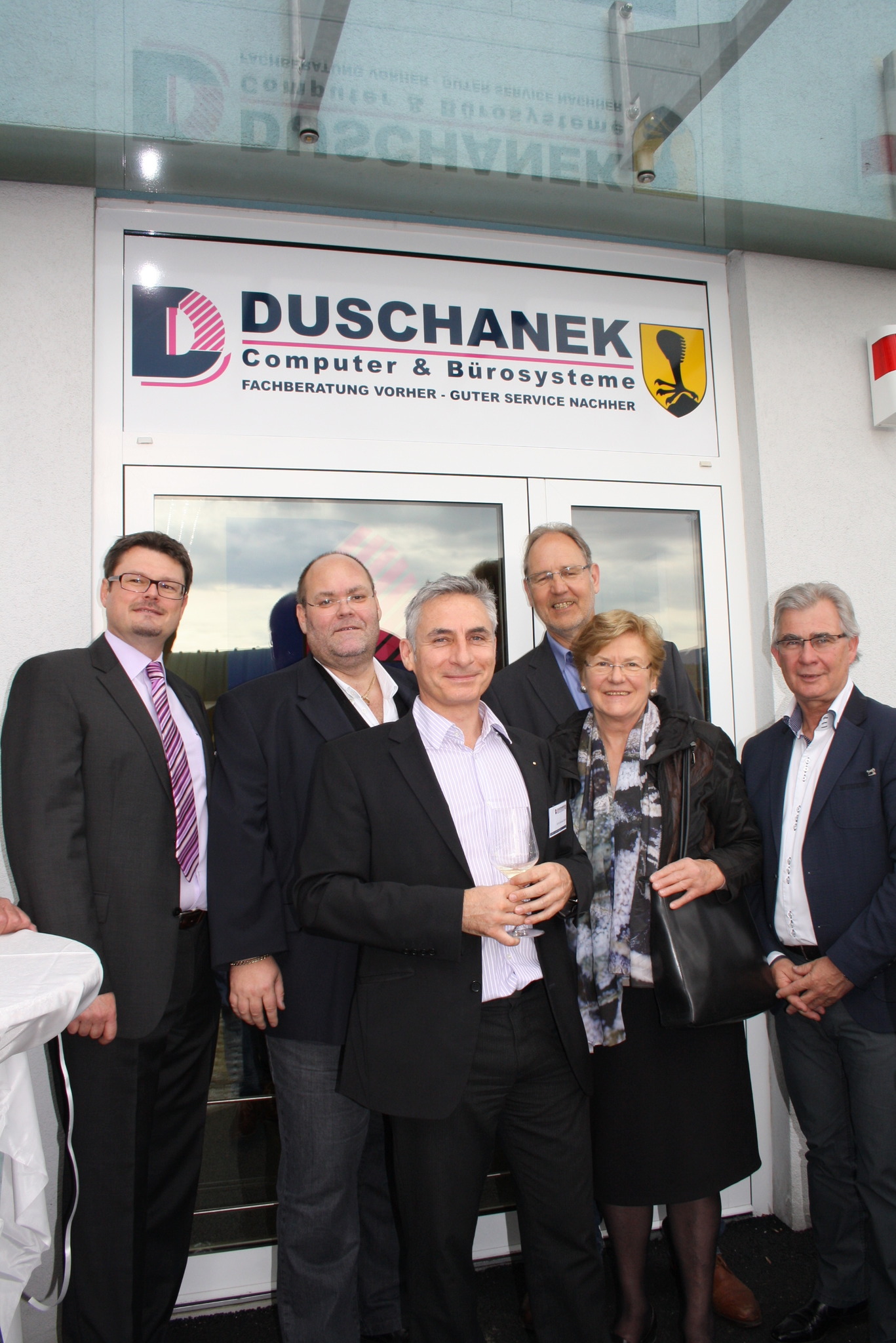 Duschanek feiert Eröffnung Villach