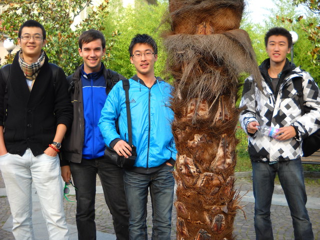 Feldstudie: Robert Kuchernig (Mitte) mit seinen Erasmus-Freunden Meng, Zhong und Xu. | Foto: Privat
