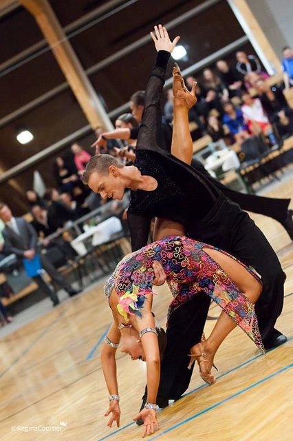 Überzeugten mit einer Rumba: Laura Puchtler und Thomas Gruber