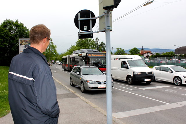 Anrainer Andreas G. ist überzeugt: Keine Busspur - weniger Stau!