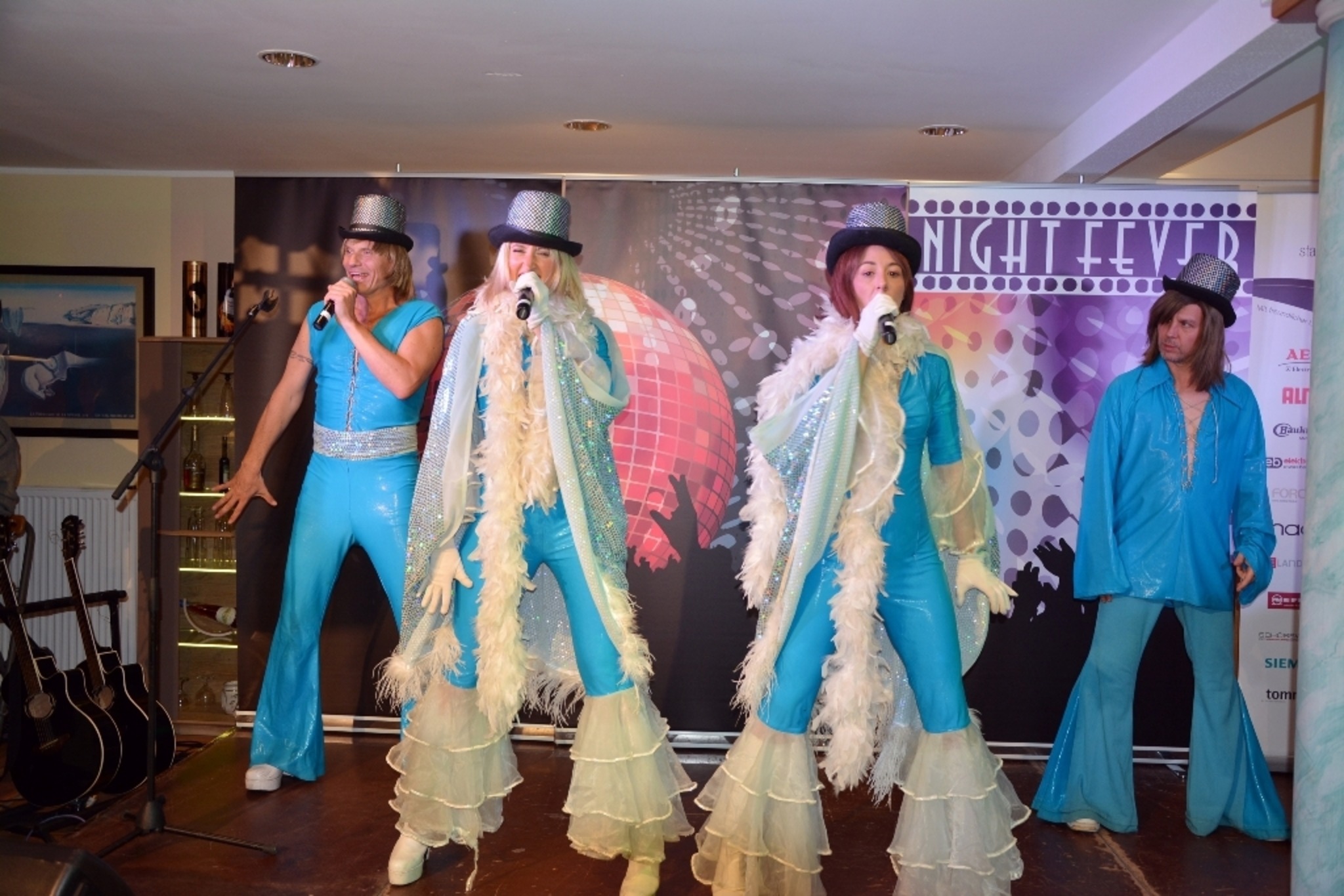 ABBA ein Abend im Stil der 70er Jahre Vöcklabruck