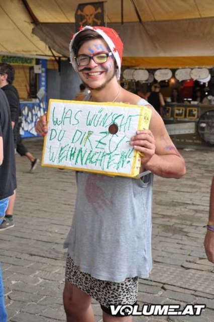 Also ich wünsche mir die nova rock karte : D @tdaw