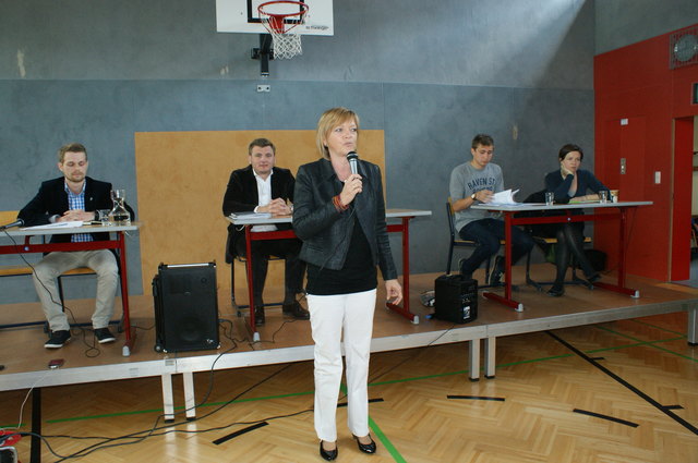 Dir. Gudrun Finder begrüßte die Gäste Manuel Fleck, Markus Habisch, Dennis Buchrieser und Judith Schwentner.