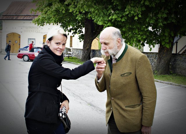 Küss die Hand Madam, Friedrich alias "der Kaiser"!!