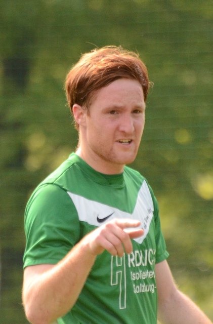 Mann des Tages, Dominik Pfeifenberger von der ÖTSU Hallein mit drei Treffern.
