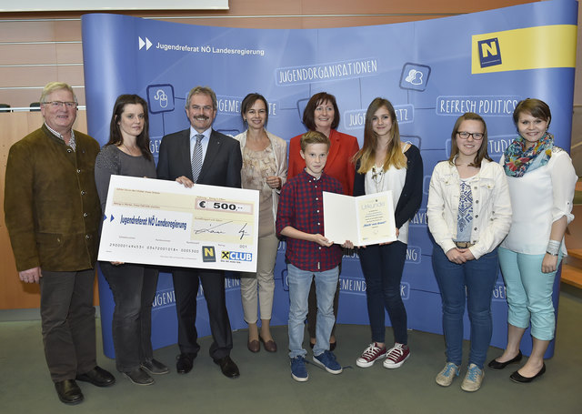 Jakob Zuser, Magdalena Sonnleitner-Eichinger und Sonja Osanger aus Steinakirchen konnten mit ihrem Projekt überzeugen. | Foto: Filzwieser