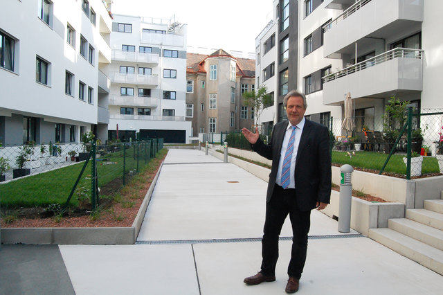 Jede Wohnung verfügt über eine Loggia, einen Balkon oder eine Terrasse.