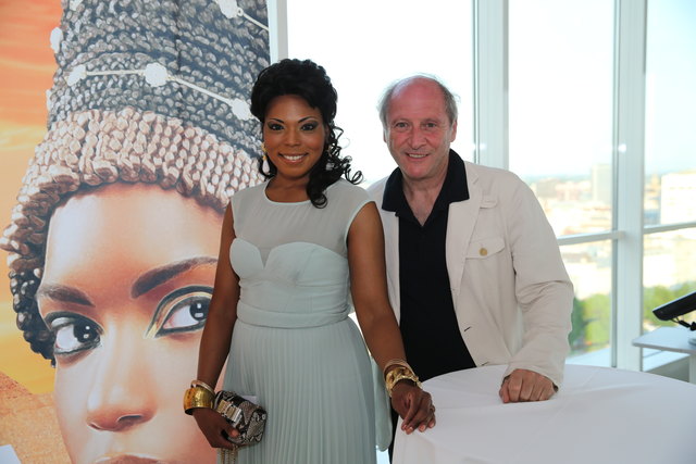 Aida-Darstellerin Kristin Lewis und Regisseur Robert Dornhelm | Foto: OFS