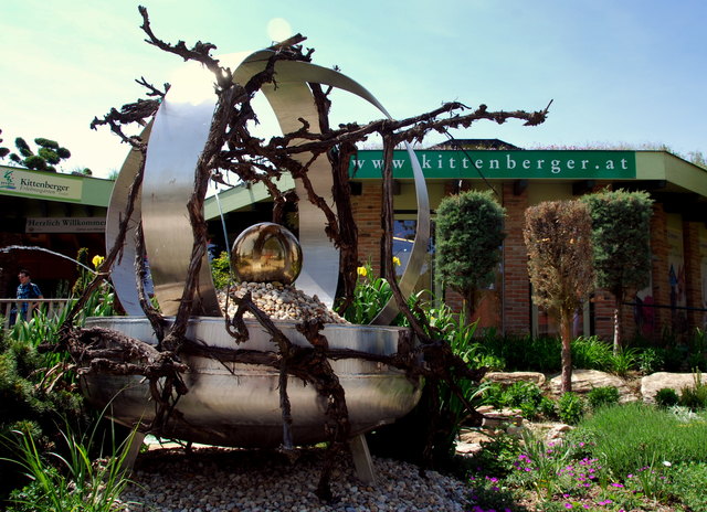 Hier ist der Eingang.