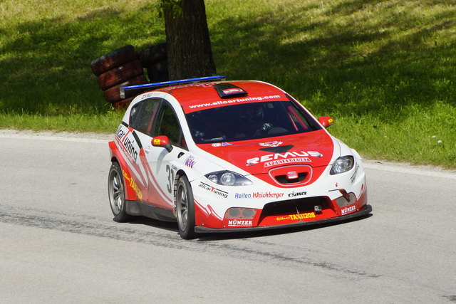 Michael Kogler fühlte sich auch beim Bergrennen in St. Anton richtig wohl und raste zu Platz vier. | Foto: privat