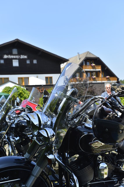 Zum zweiten Mal findet auf der Schwarz Alm eine Sonnwendfeier samt Harley-Treffen statt. | Foto: privat