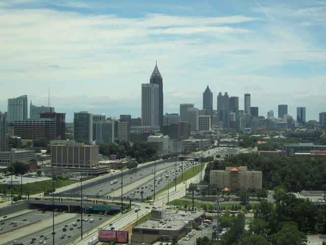 Skyline von Atlanta. Das höchste Gebäude ist auch eines der höchsten der USA.
