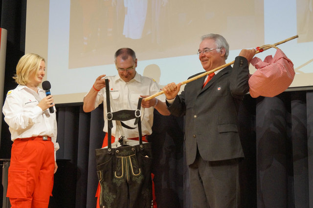 Michaela Schwinghammer-Hausleithner, Bezirksgeschäftsführer Franz Puttinger und Heinz Tumpach. | Foto: RK