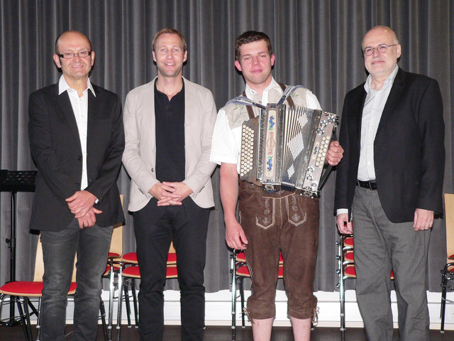 Johann Stangl präsentierte auf der Steirischen Harmonika ein Programm zwischen Volksmusik und Pop. | Foto: KK