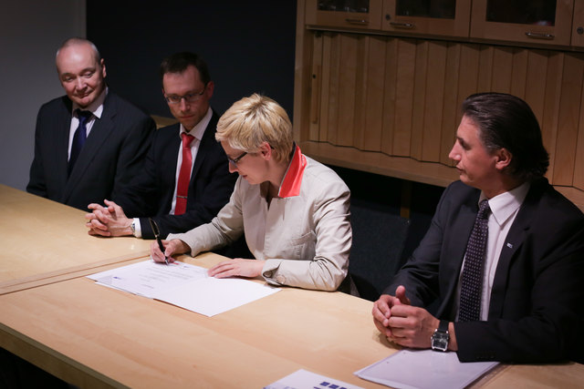 Unterzeichnung der Kooperationsvereinbarung mit der FIMECC Ltd. (Finnish Metals and Engineering Competence Cluster).