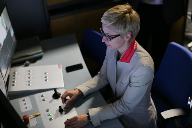 Im Simulationslabor von Kalmar konnten die verschiedenen Versuchsstationen hautnah erlebt werden.