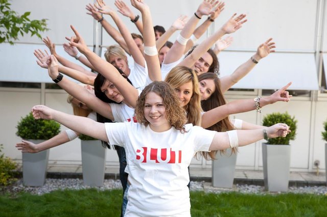 Das heiße Sommerwetter hat die Vorräte an Blutkonserven dahin schmelzen lassen... RETTE LEBEN - SPENDE BLUT!