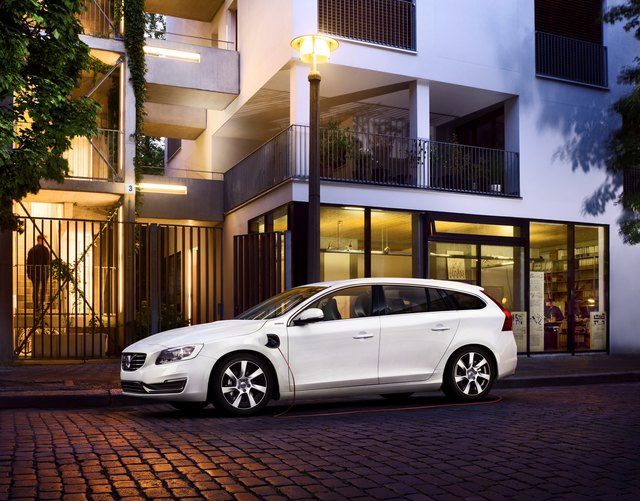 Volvo V60 Plug-in Hybrid: Sechsgang-Automatik, Allrad, Elektro- und Diesel-Antrieb edel kombiniert.Foto: Volvo | Foto: Volvo