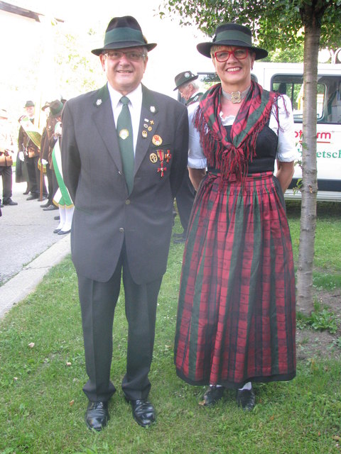 SM vom Gau Starnberg Hans Bösl mit Gattin andrea