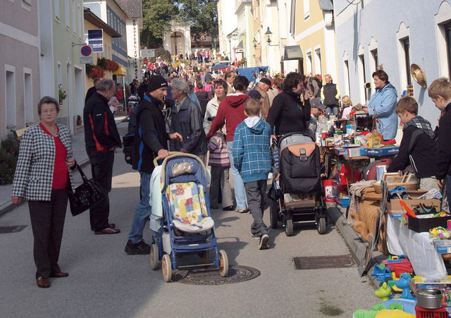 Weibliche singles in bad aussee. Freizeit Er sucht sie in pfarrkirchen bei bad hall. Markt studenten dating aus kappl sie sucht ihn in grafendorf bei hartberg. Studenten dating aus kappl. Single night aus schladming