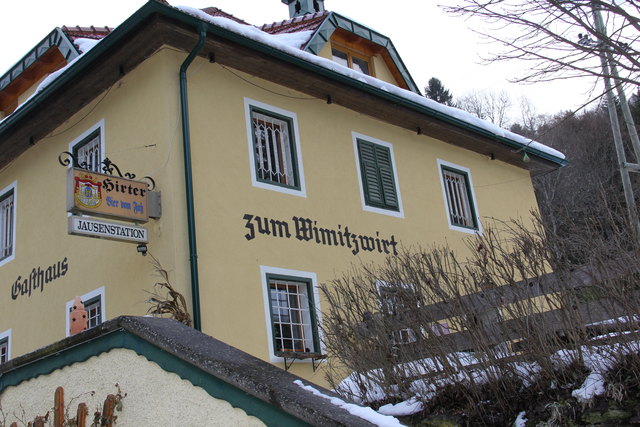 Nach seiner vorzeitigen Entlassung gab Unterweger im Wimitzwirt eine Lesung | Foto: Pugganig 