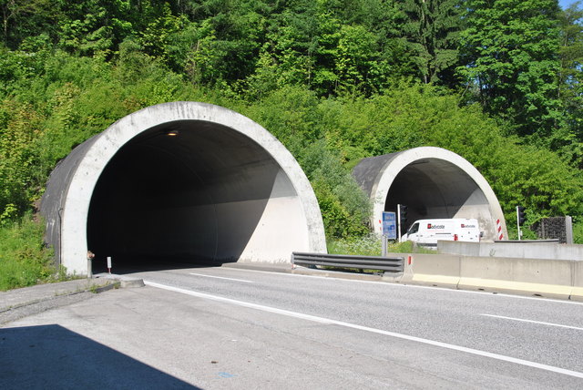 Ab 8. Juli geht es mit der Sanierung der Tunnelröhren zwischen Bruck und Oberaich los.