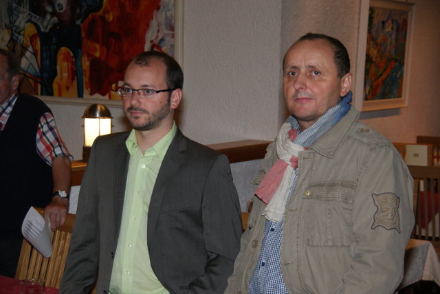 Kunstsammler Siggi Schmid (re.) mit Patenkind René Siegele.