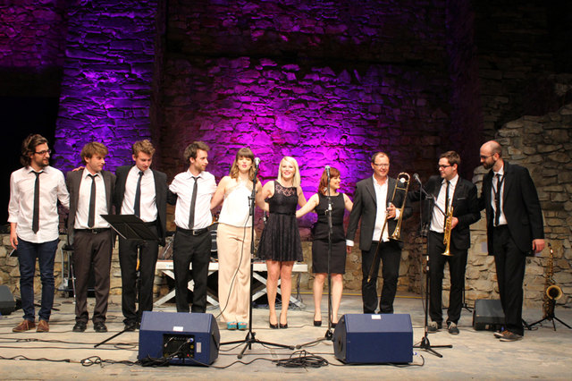 Empire of Sound sorgte für die musikalische Unterhaltung beim Rockdinner auf der Burgruine Obervoitsberg.