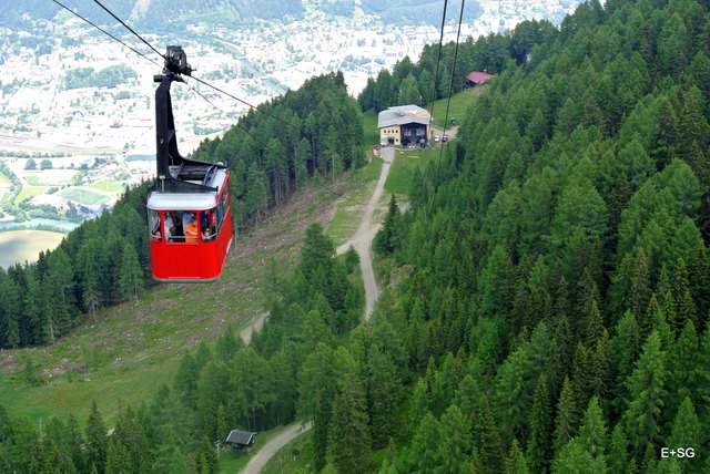 Von der Mittelstation zur Bergstation der Goldeckbahn